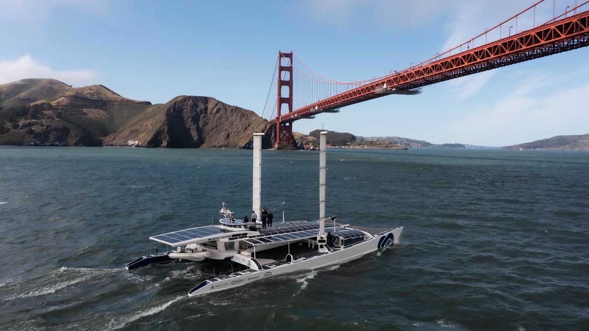 “世界第一”太陽能氫燃料雙體船駛向清潔的未來