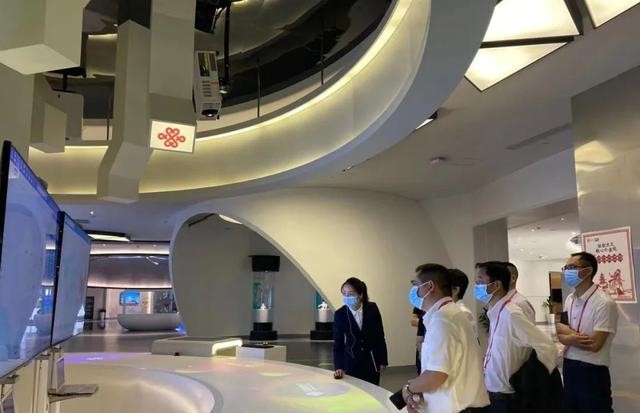 良好的生態(tài)為綠色發(fā)展鋪平道路!貴陽生態(tài)文明建設(shè)引來嘉賓點(diǎn)贊.jpeg 良好的生態(tài)為綠色發(fā)展鋪平道路!貴陽生態(tài)文明建設(shè)引來嘉賓點(diǎn)贊.jpeg