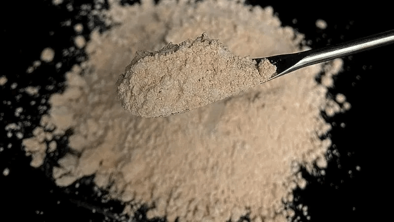 據國外媒體報道：近日，研究人員發現了一種利用采礦廢料作為潛在的、更廉價的制氫催化劑的方法。昆士蘭大學的Ziqi Sun教授和Hong Peng博士領導了一項研究，只用少量活性金屬就能制造出一種新的催化劑。