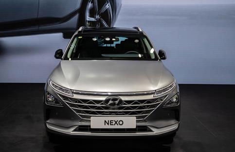 現(xiàn)代汽車“氫+電”前瞻技術(shù)及產(chǎn)品亮相進(jìn)博會.jpg 現(xiàn)代汽車“氫+電”前瞻技術(shù)及產(chǎn)品亮相進(jìn)博會.jpg