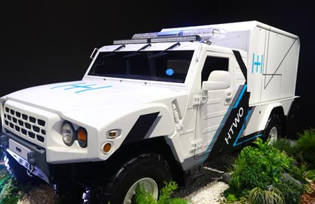 現(xiàn)代汽車“氫+電”前瞻技術(shù)及產(chǎn)品亮相進(jìn)博會.jpg 現(xiàn)代汽車“氫+電”前瞻技術(shù)及產(chǎn)品亮相進(jìn)博會.jpg