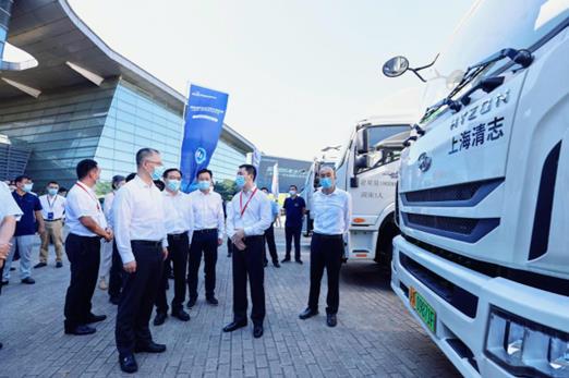 國(guó)家燃料電池汽車示范應(yīng)用上海市首批100輛車集中發(fā)車