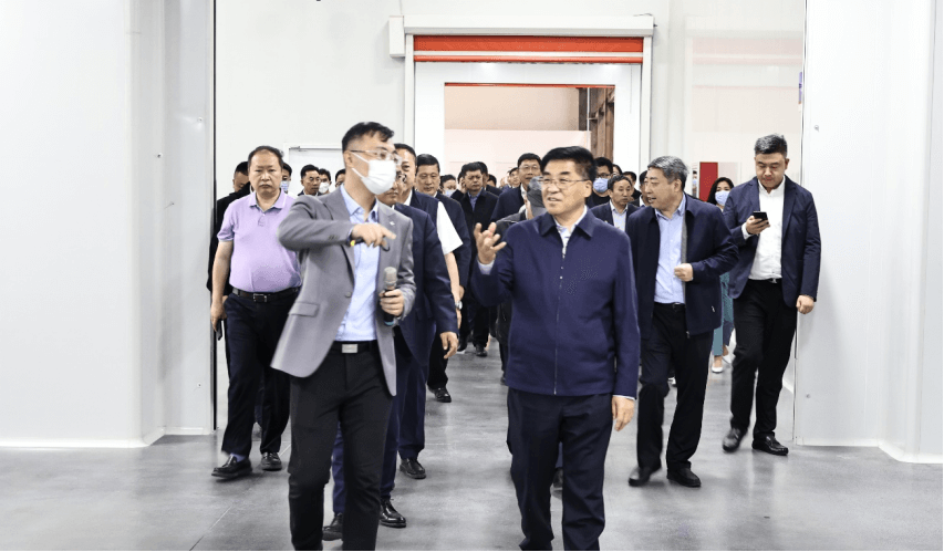 長(zhǎng)春市人大常委會(huì)黨組書(shū)記、主任王忠厚調(diào)研國(guó)氫科技長(zhǎng)春綠動(dòng).png 長(zhǎng)春市人大常委會(huì)黨組書(shū)記、主任王忠厚調(diào)研國(guó)氫科技長(zhǎng)春綠動(dòng).png